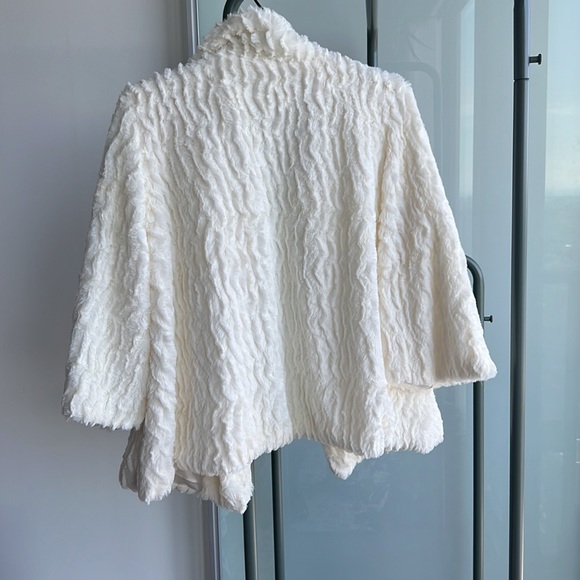 Cream Faux Fur Coat - Picture 5 of 5